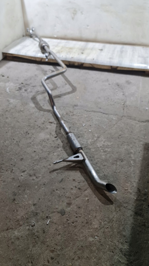 фото №1, Toyota proace city 1,5 гасник середній труба вихлоп berlingo partner