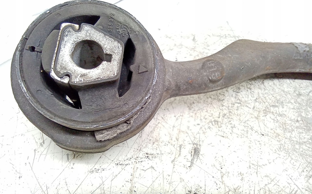 фото №3, Рычаг передний правая сторона bmw x5 e53 r705