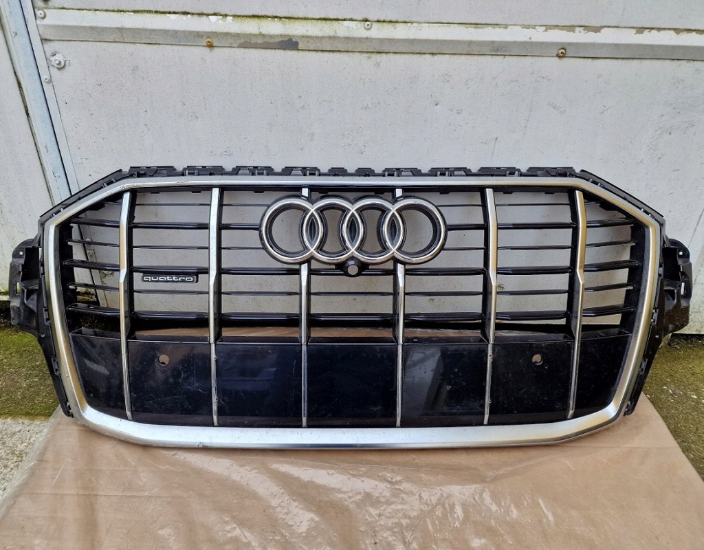 фото №1, Audi q7 ii lift 4m0853651aj 18-20 решітка радіатора радіатора