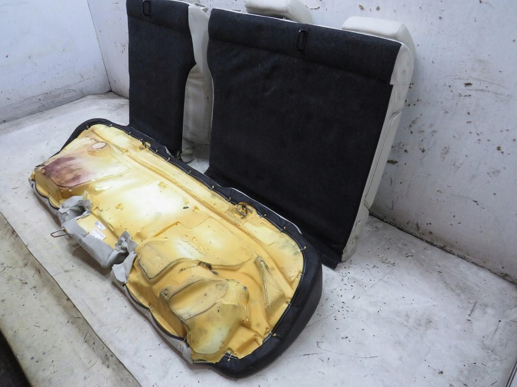 фото №11, Заднее сиденье mazda 3 bm sedan 13-