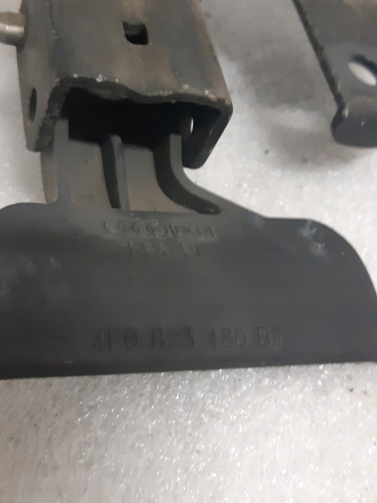 фото №5, Audi a6 c6 засувка замок капот 4f0823480b