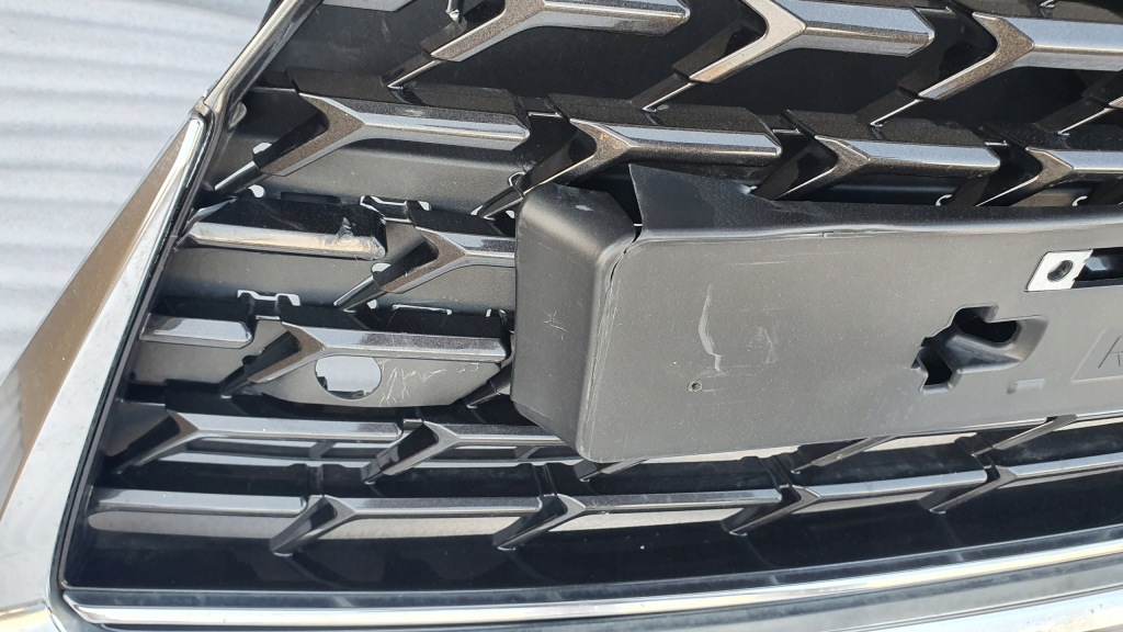 Lexus ux решётка радиатора решётка радиатора хром решётка 53111-76120 в Украине