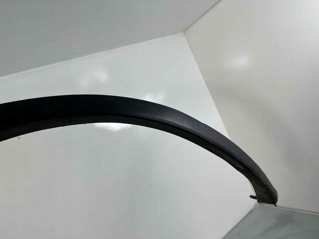 фото №11, Молдинг подкрылок передний перед правая volkswagen tiguan allspace 5nn854732