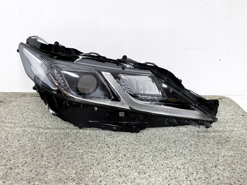 фото №1, Скло фари лампи фара toyota camry viii 2017- гарний