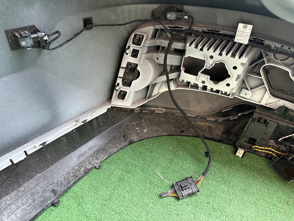 фото №15, Крышка багажника лампы задняя задние бампер задний bmw 7 g70 a300 камера