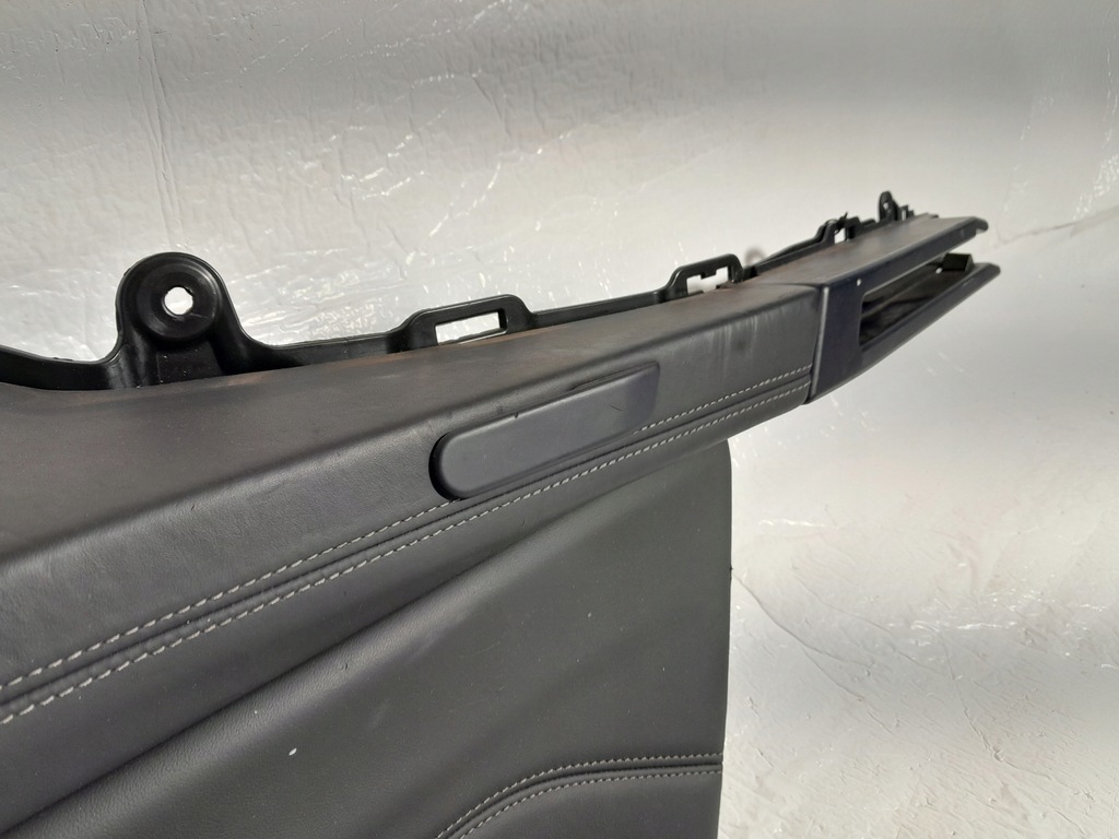 фото №7, Bmw x7 g07 обшивка багажника 3 rzedu сидений подлокотник переключатели