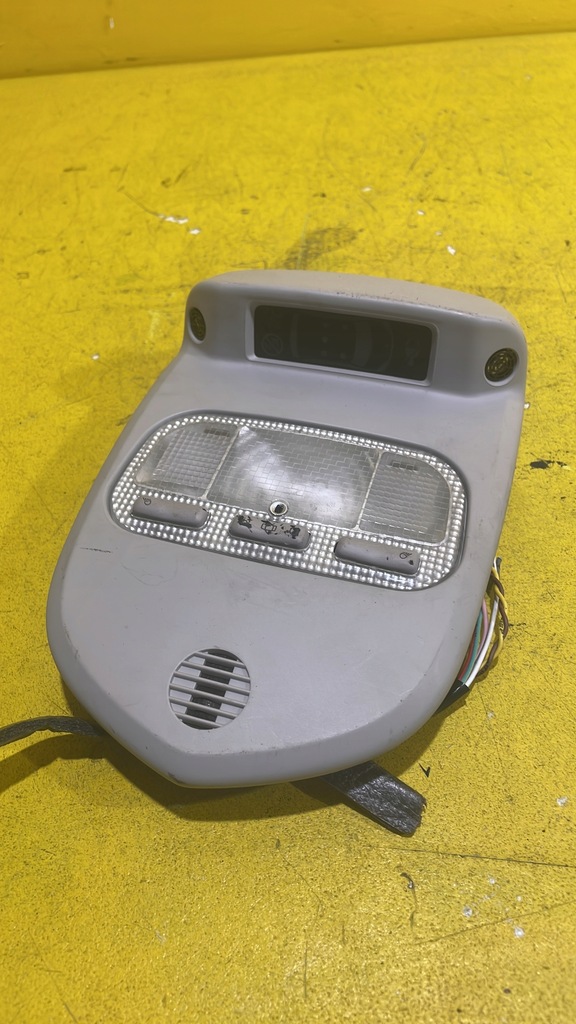 фото №1, Peugeot 3008 - лампа внутренняя - перед - 9658675977