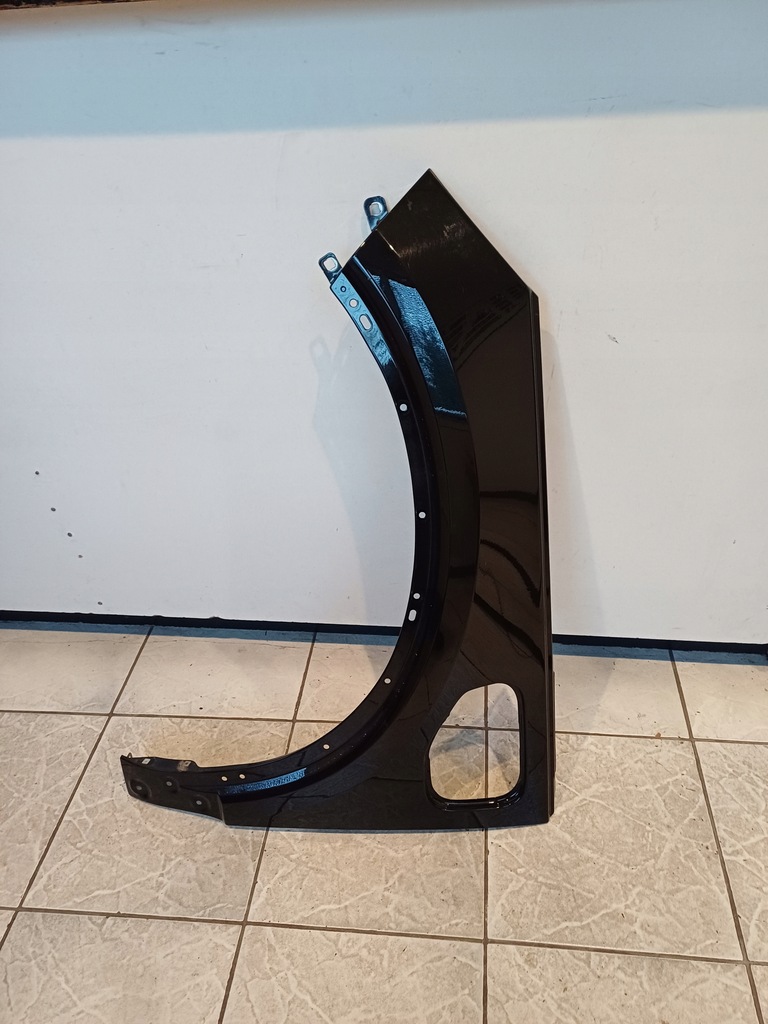 фото №1, Крила volvo xc40 2018- лівий