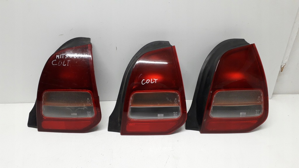 фото №9, Mitsubishi colt 5 v 96- лампа правая задняя