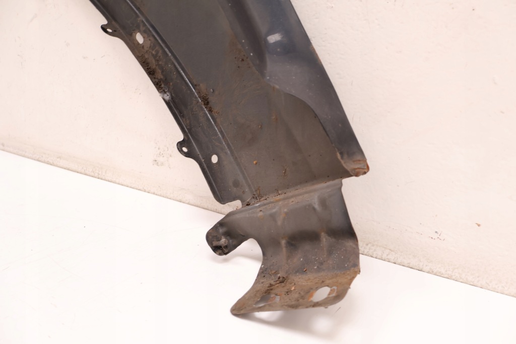 Jeep grand cherokee wk2 крыло  правый  перед в Украине