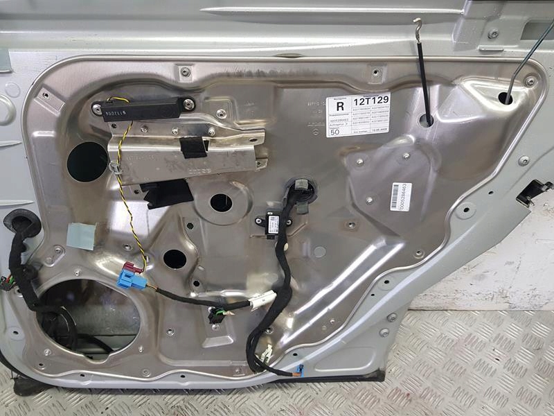 фото №6, Двері правий задня c775 mercedes w221