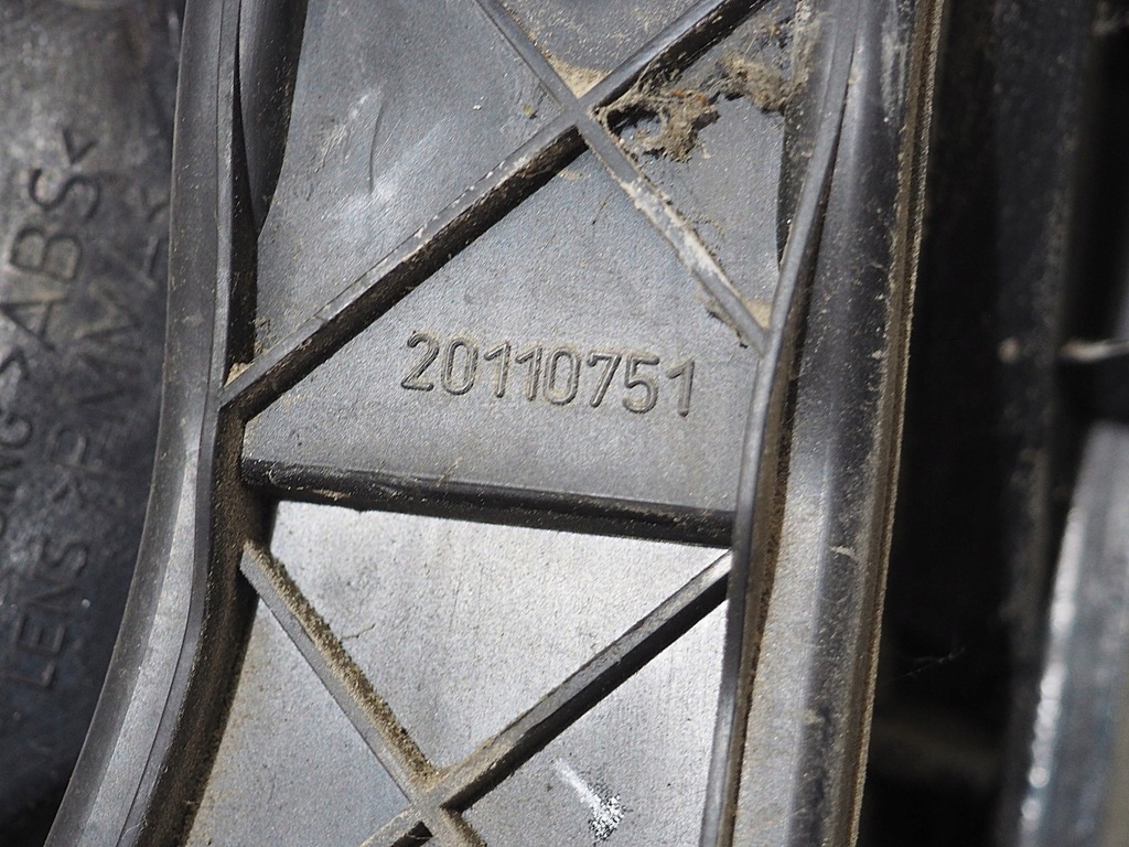 фото №8, Doblo 06-10 версия с крышка багажника лампа задняя задняя правая