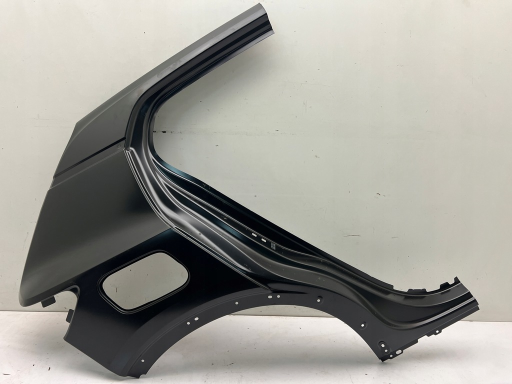 фото №1, Volvo xc40 крила задній правий задня оригінал обшивка 2017-