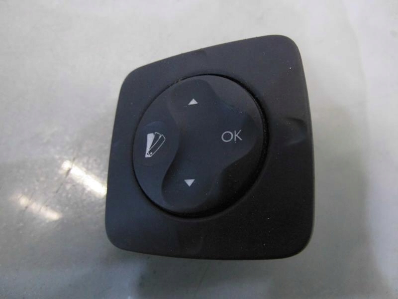 фото №1, Кнопка дисплея renault scenic iii