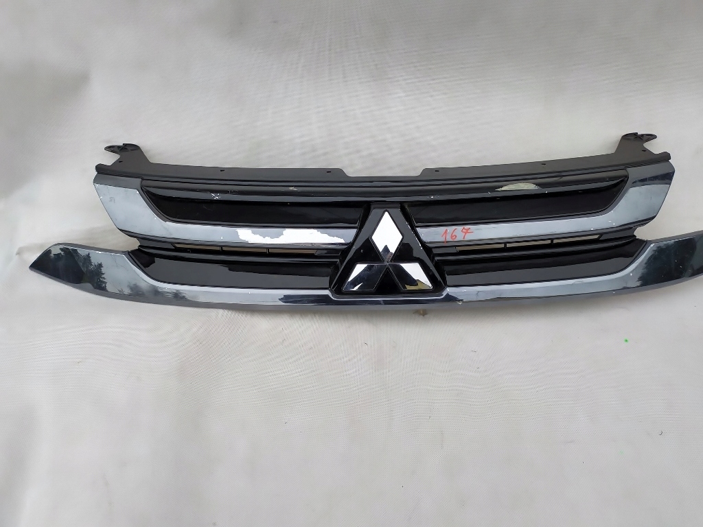 фото №1, Outlander iii 2015 2016 решётка радиатора решётка радиатора