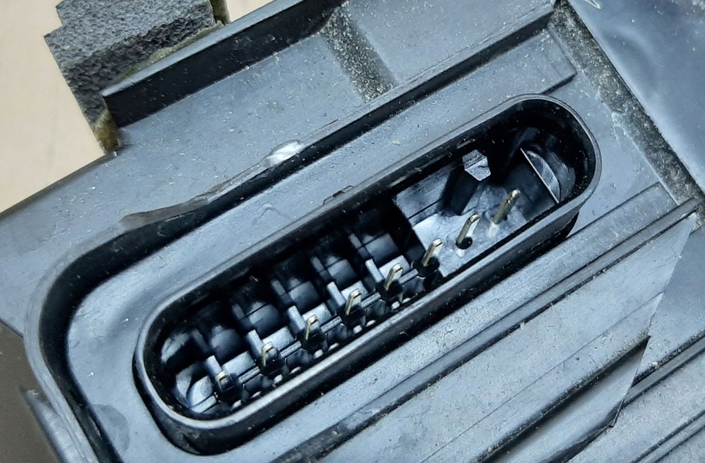 фото №5, Замок дверь задняя правый land range rover velar l560 europa