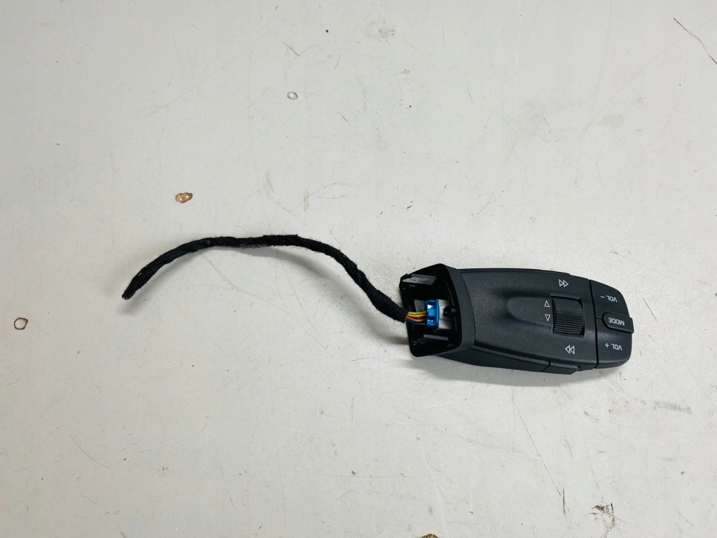 фото №2, Seat ibiza iv 6j перемикач радіо