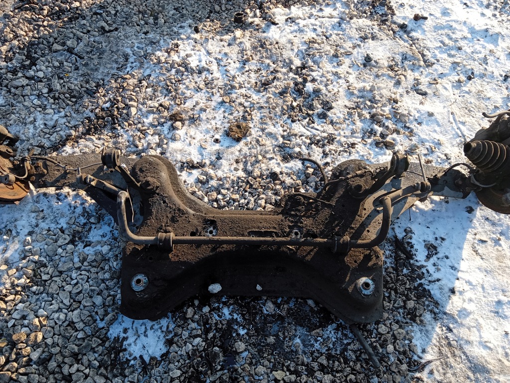 фото №1, Підрамник підрамник важелі renault trafic iii, iv