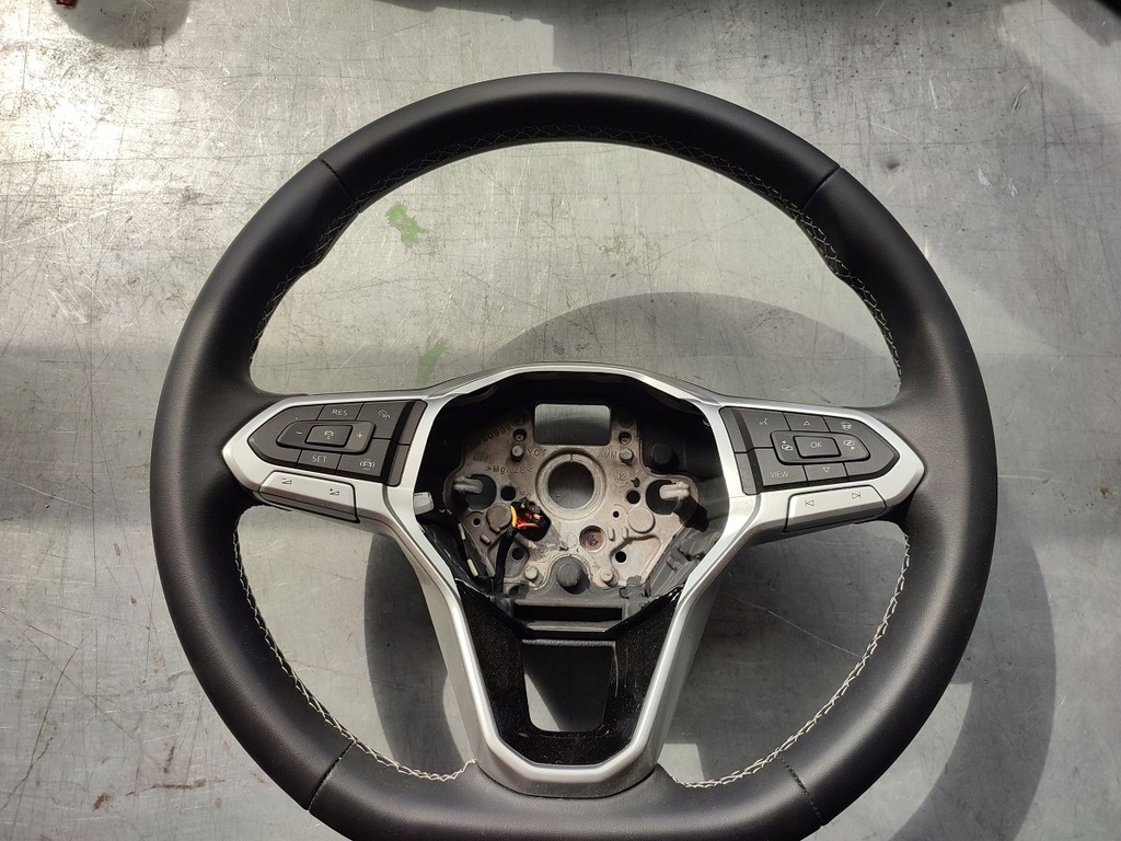 фото №1, Vw atlas cross воздуховод с подогревом golf 8 polo