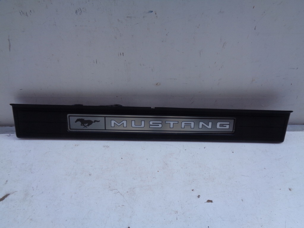 фото №1, Молдинг поріг поріг захист поріг ford mustang 15- led