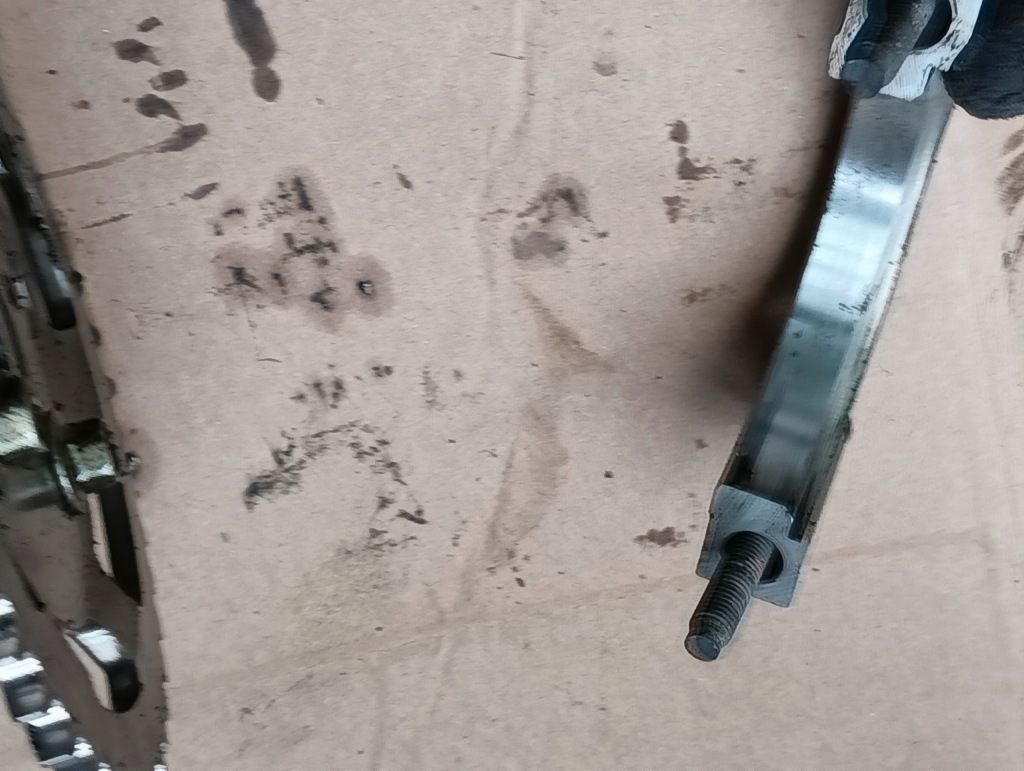 Toyota yaris 2 1.4d4d 1.4 вал розподільного валу опори Зі Шроту