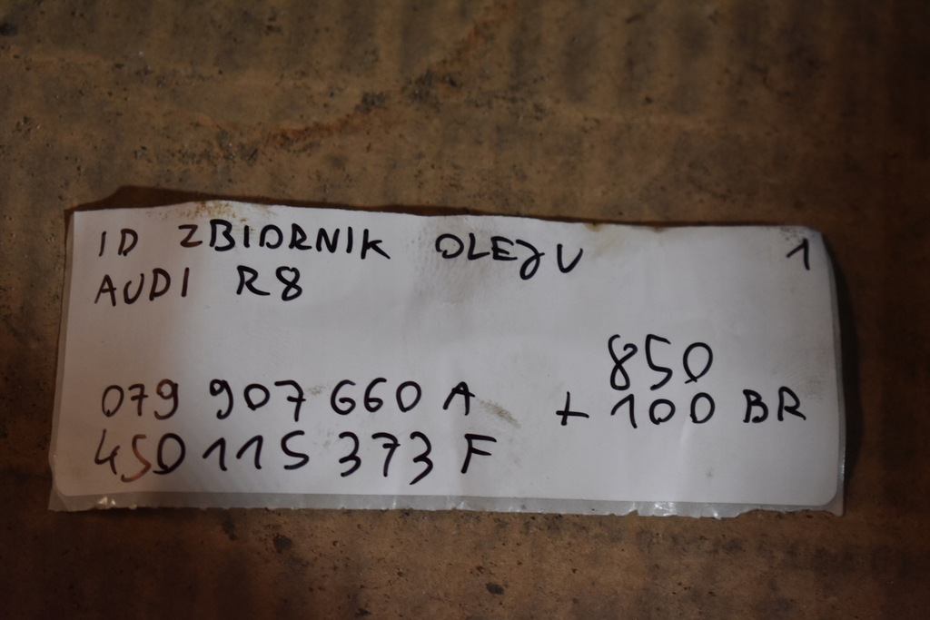 фото №4, Idealny бак масла audi r8 1