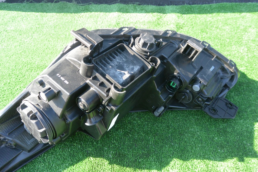 фото №11, Лампа bi-xenon поворотний права kia sportage iv usa