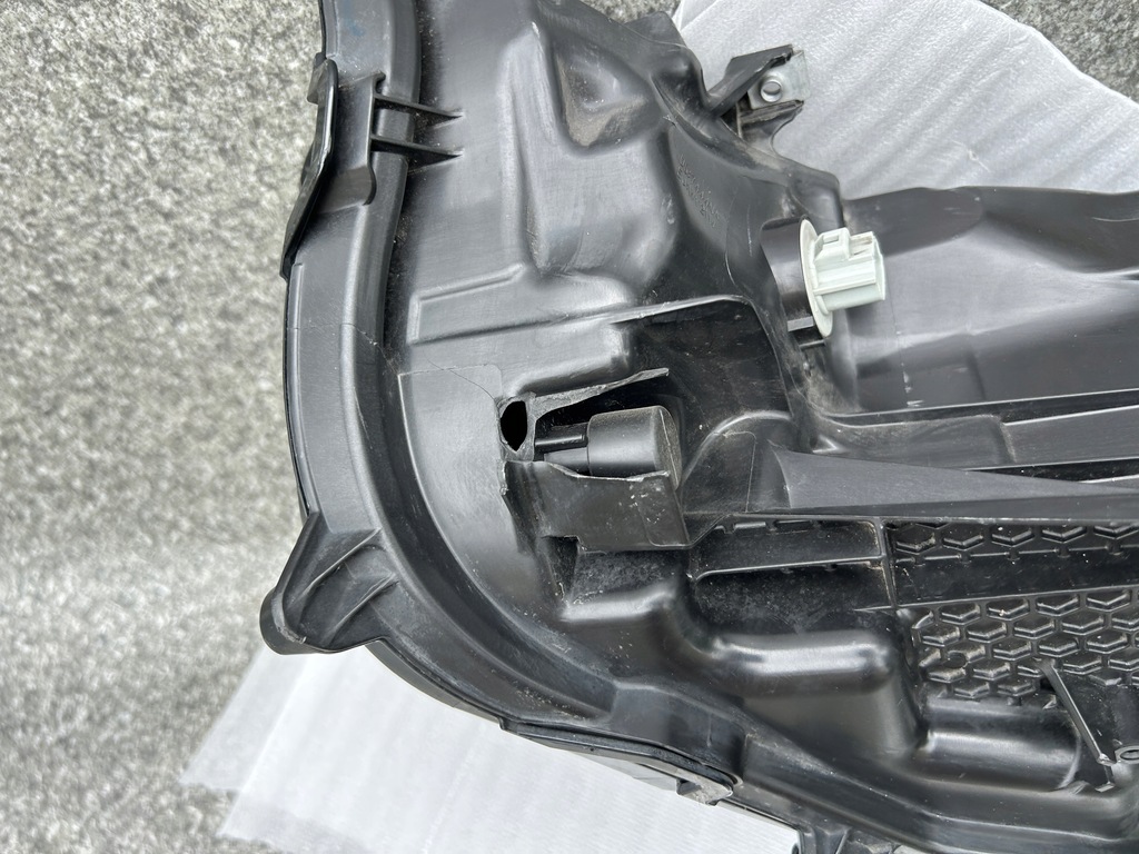 фото №11, Лампа правая передняя toyota highlander iv full led 10000-8a06k poznań