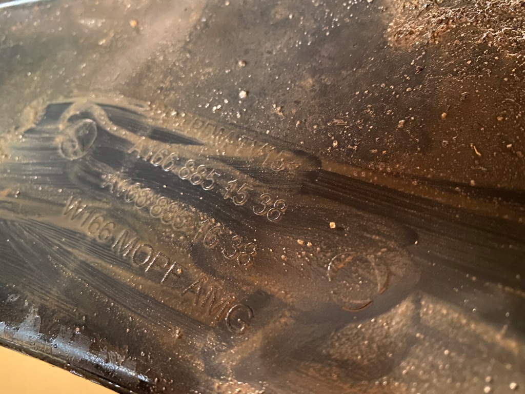 фото №14, Mercedes gle w166 amg бампер перед передний