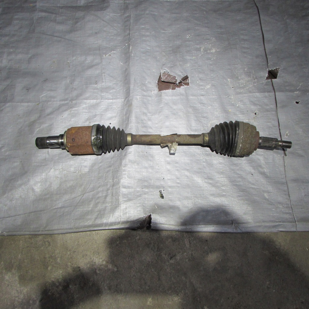 Купить Приводной вал приводная левая renault megane 3 8200725510