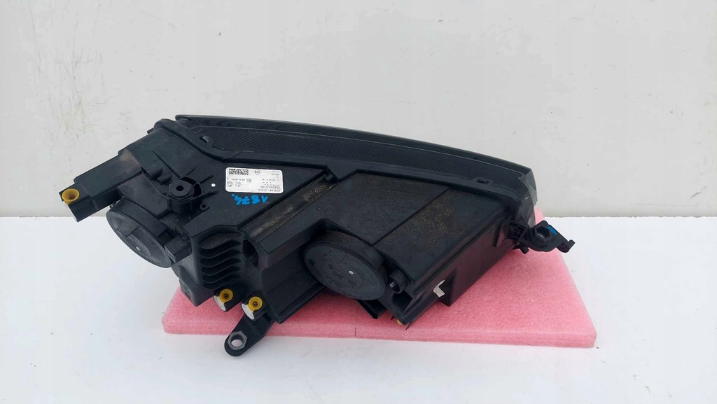 фото №10, Skoda оригинальный номер 57b941015a лампа