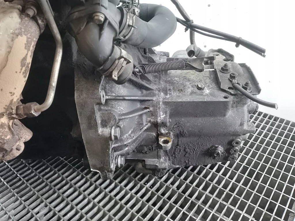 фото №9, Двигатель kompletny+ коробка передач передач vw golf ii 1.3