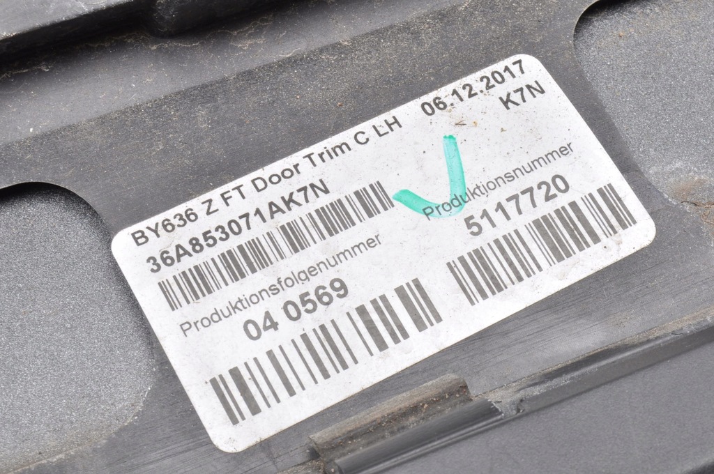 фото №14, Bentley bentayga молдинг дверь левая перед 36a853101 18r l999