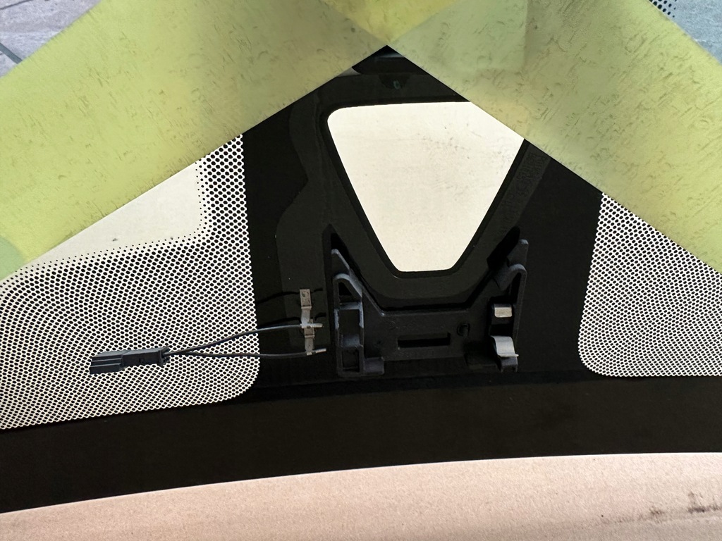 фото №6, Стекло передняя bmw 2 active toure f45 камера датчик oryginał/connecteddrive