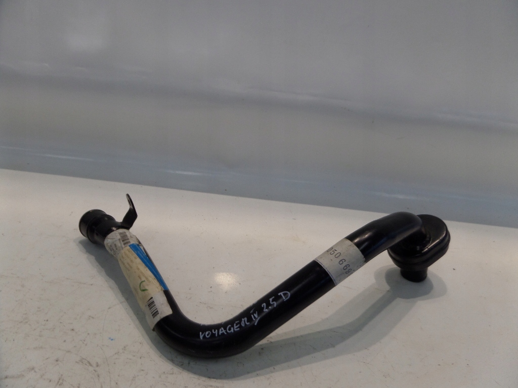 фото №1, Chrysler voyager 2.5 iv труба шланг воздуха 05066981aa