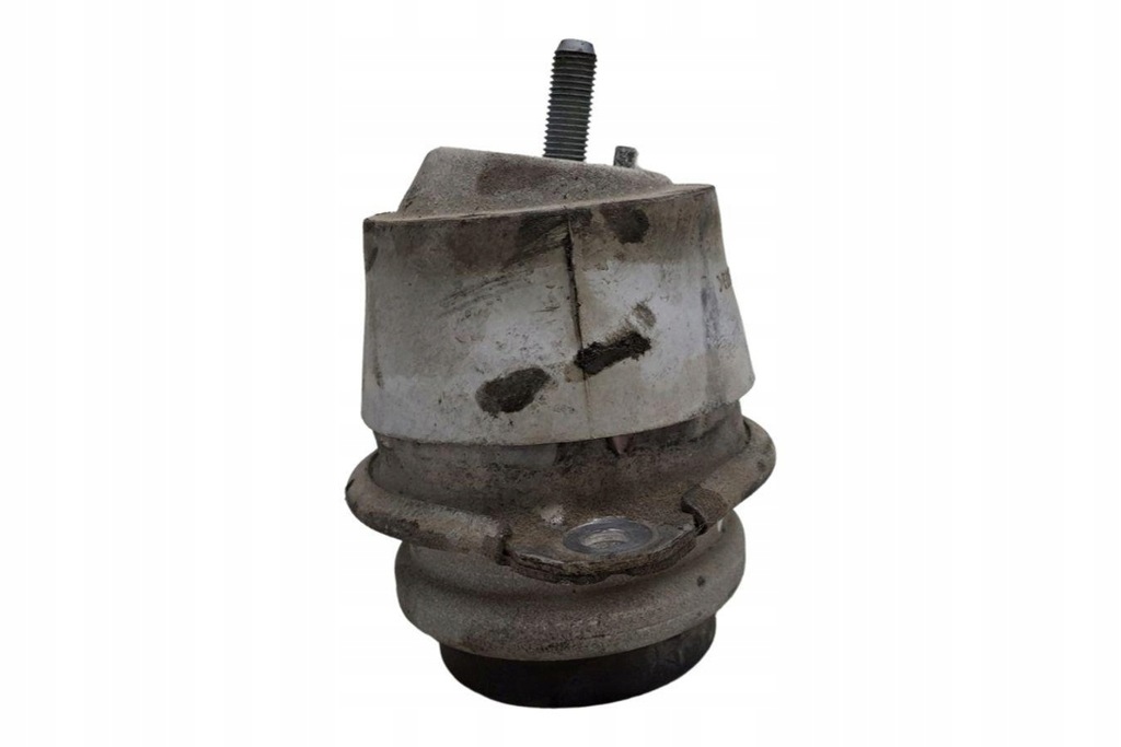 фото №7, Передняя подушка двигателя vw touareg 7p5 7p6199131 3.0l 2012