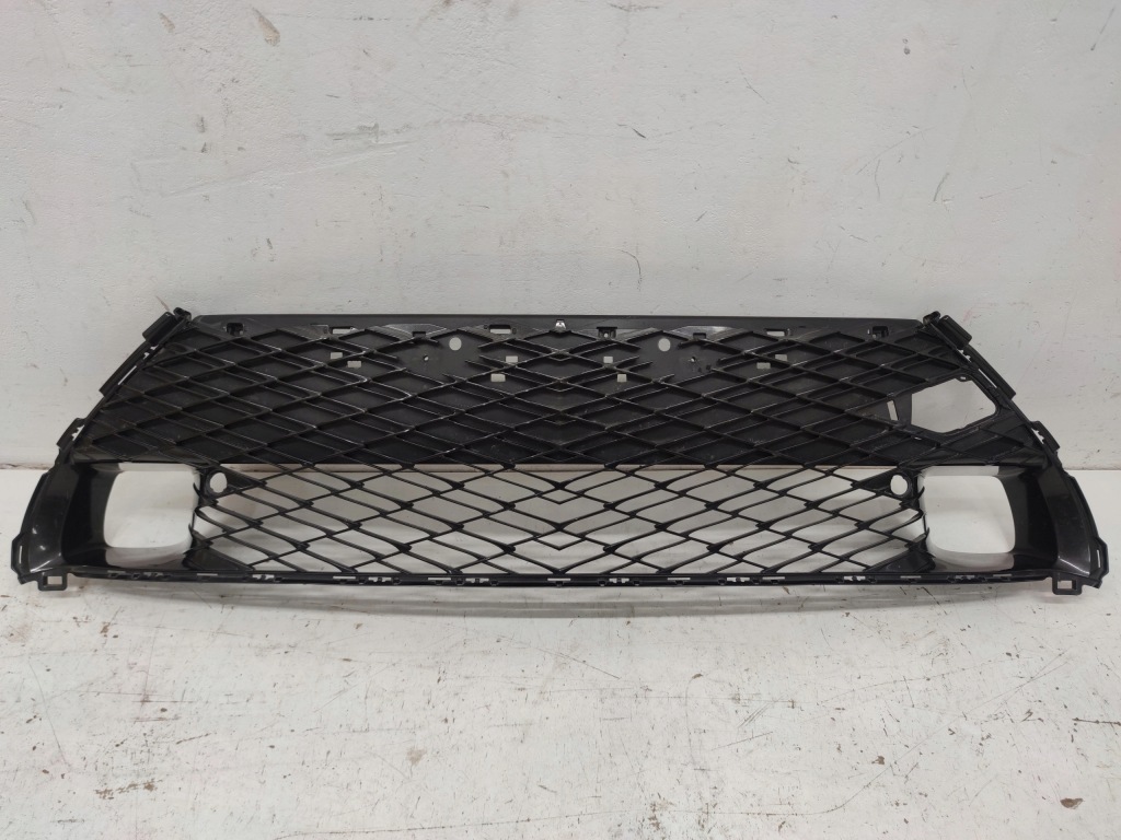 фото №1, Решётка средняя бампера перед lexus rc 200t