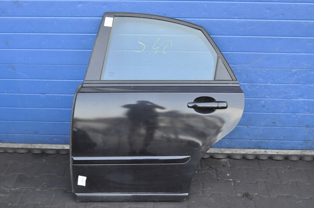 фото №1, Volvo s40 ii дверь левый задняя задние полный lift