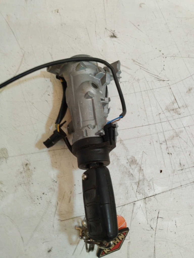 фото №1, Volkswagen touran i 2003 замок запалювання