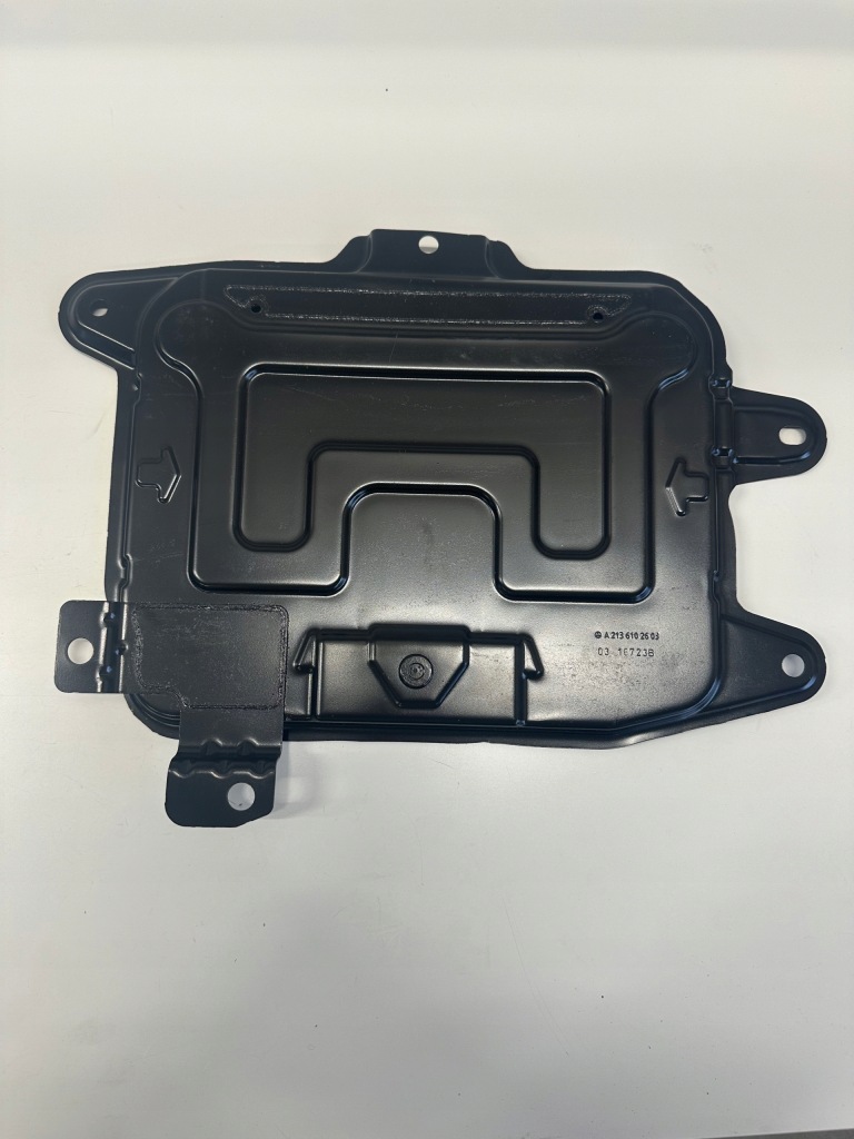 фото №1, Кронштейн mercedes основание опора защита аккумулятор a2136102603