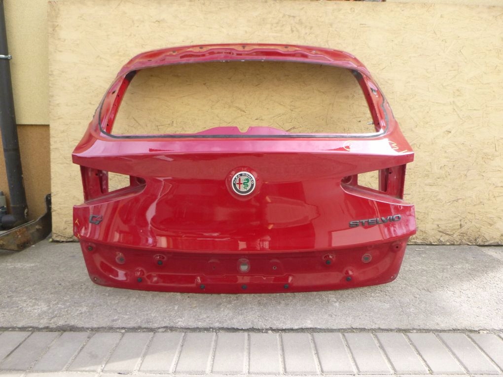 фото №1, Alfa romeo stelvio крышка багажника задняя