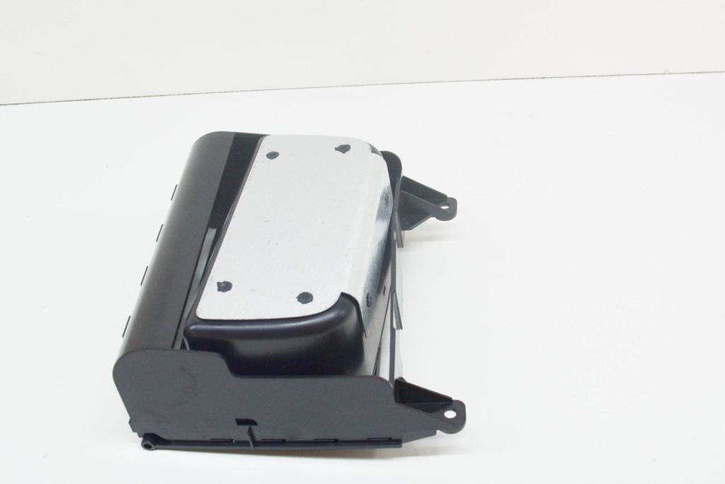 фото №8, Кронштейн na кружка w консоли центральной porsche cayenne 9pa 95555228302a03