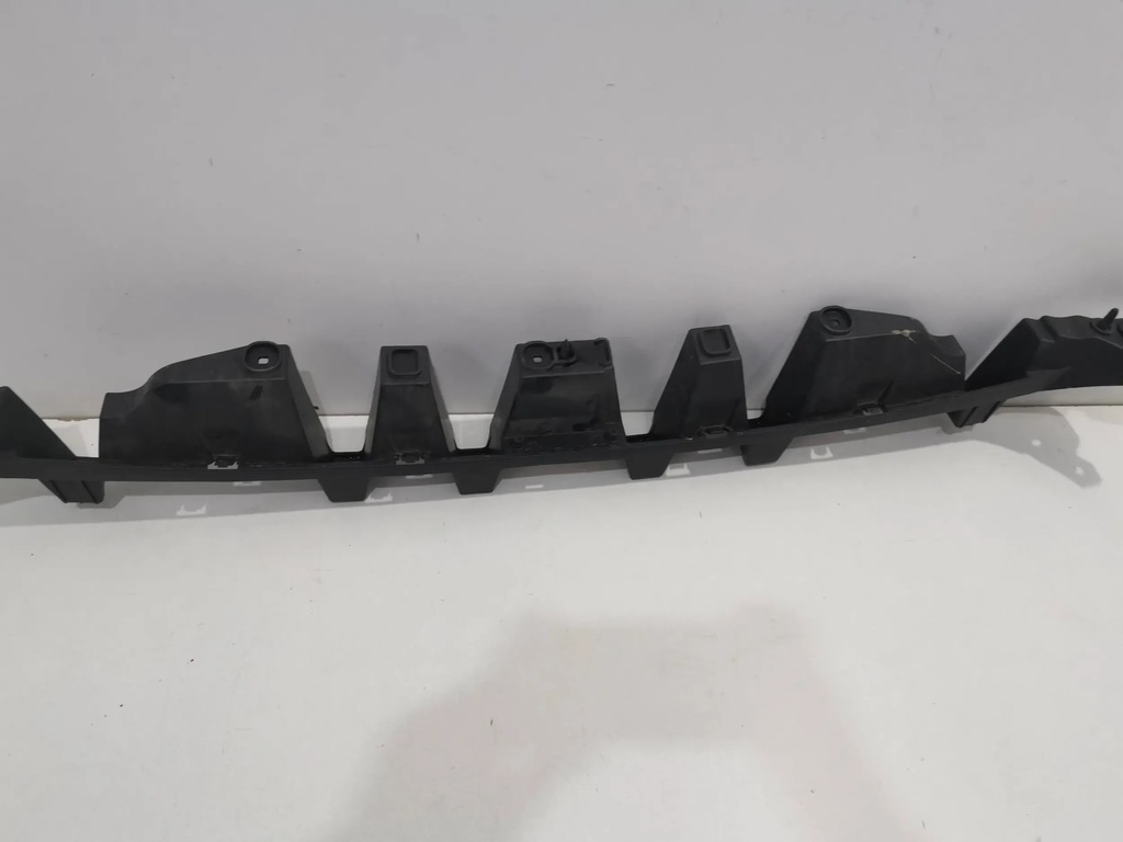 фото №8, Jaguar f-pace oryg напрямна бампера заднього задня hk8317e855ad гарний !!