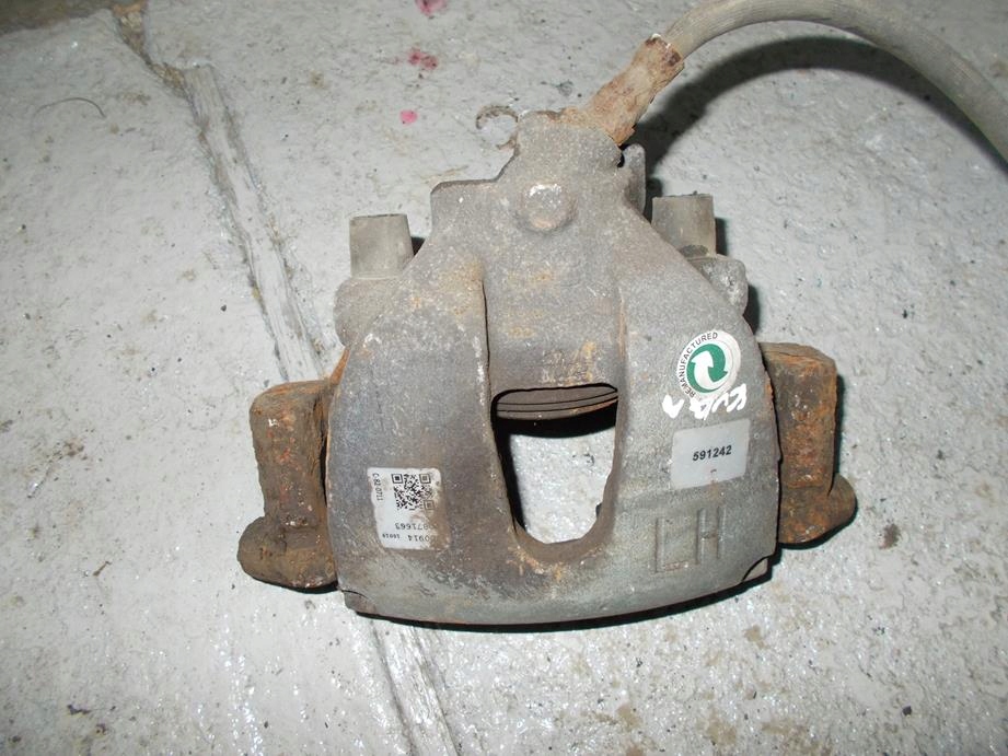 фото №1, Супорт лівий передній ford kuga mk1 2.0 tdci