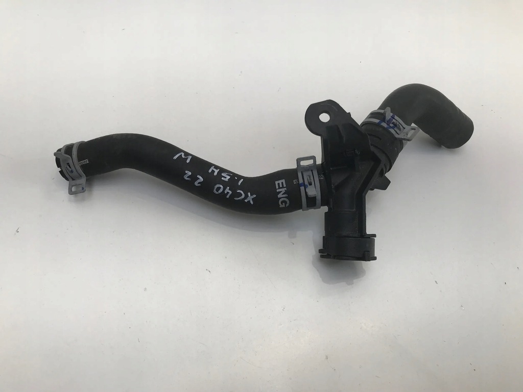 фото №1, Volvo xc40 1.5 гібрид 2022 шланг wody труба