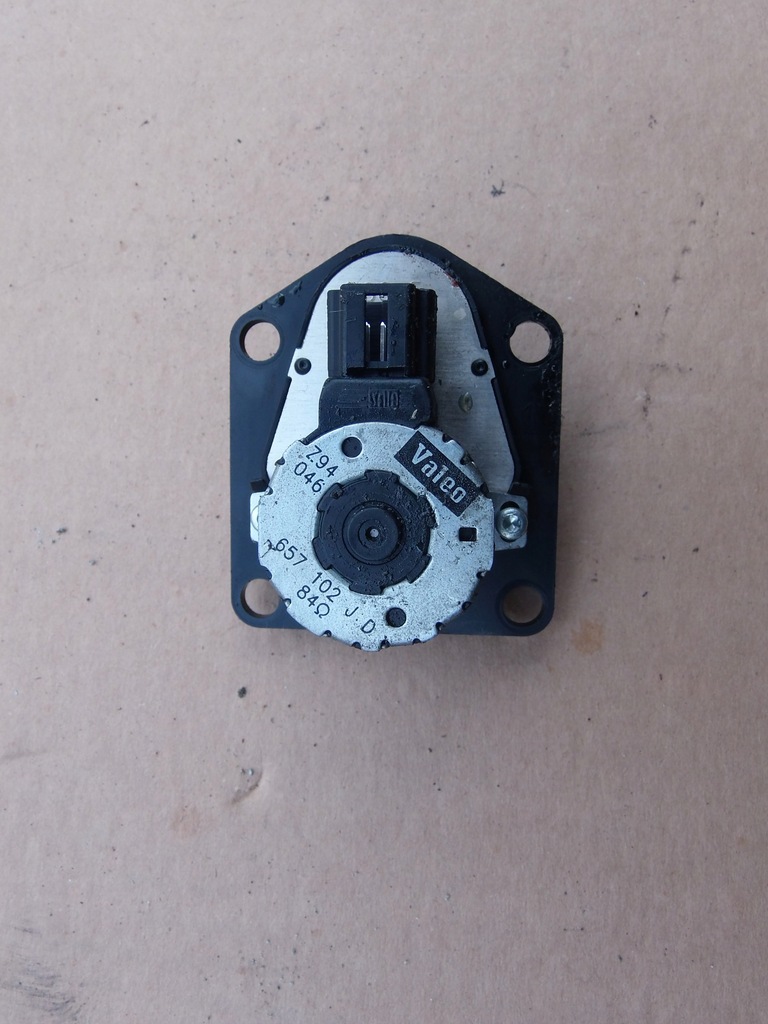 фото №1, Моторчик кришка обдув peugeot 607