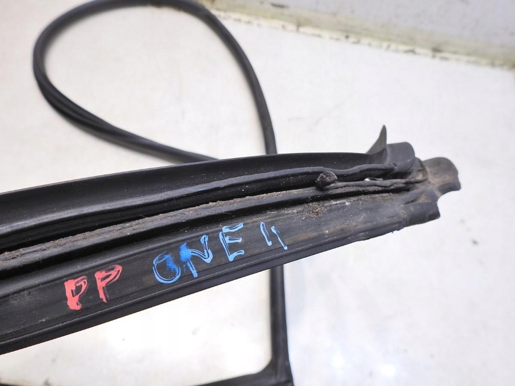 фото №2, Прокладка дверь правая mini one ii r56 3d