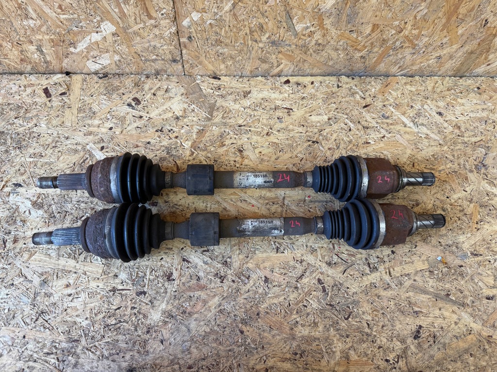 фото №1, Шарнір привідний вал ліва короткий renault scenic iv 1.2 tce 391018515r