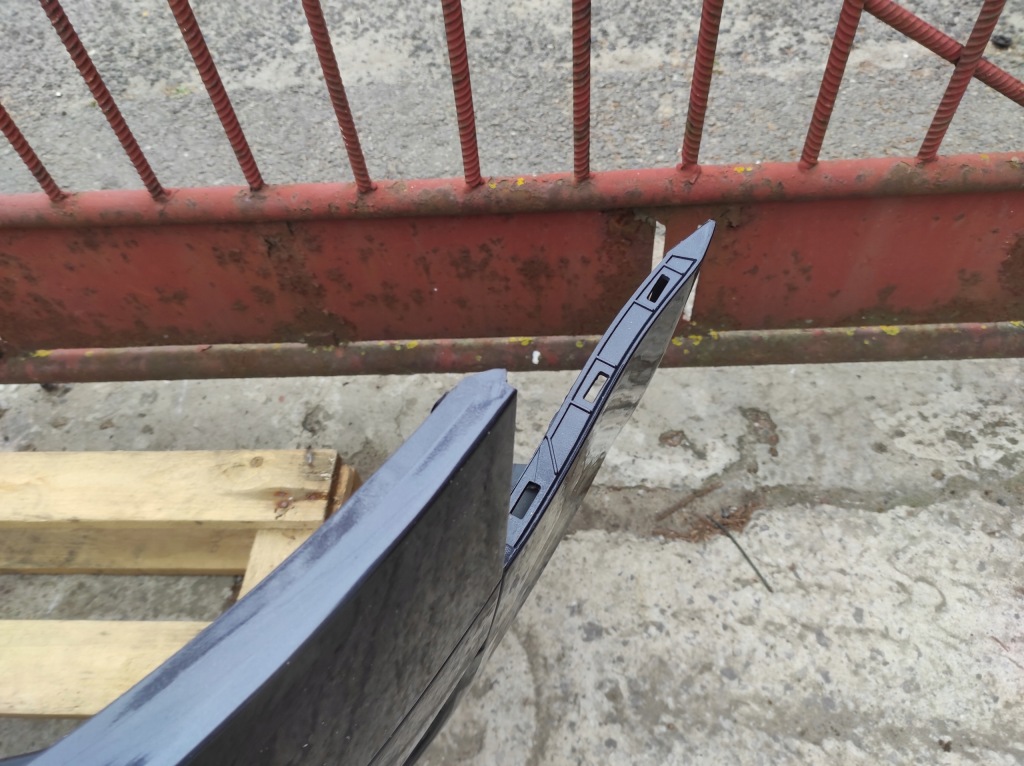 Lz7l бампер перед audi a6 c6 przedlift 2004-2008 pdc в Украине