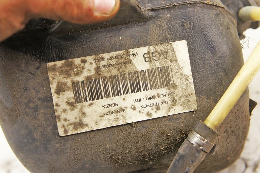 фото №6, Lc114 vw phaeton 3.2i бачок расширительный